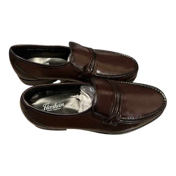 Florsheim Como Moc Toe Strap Loafer | 3E Extra Wide | Black Cherry | Size 10.5 - Picture 3 of 10